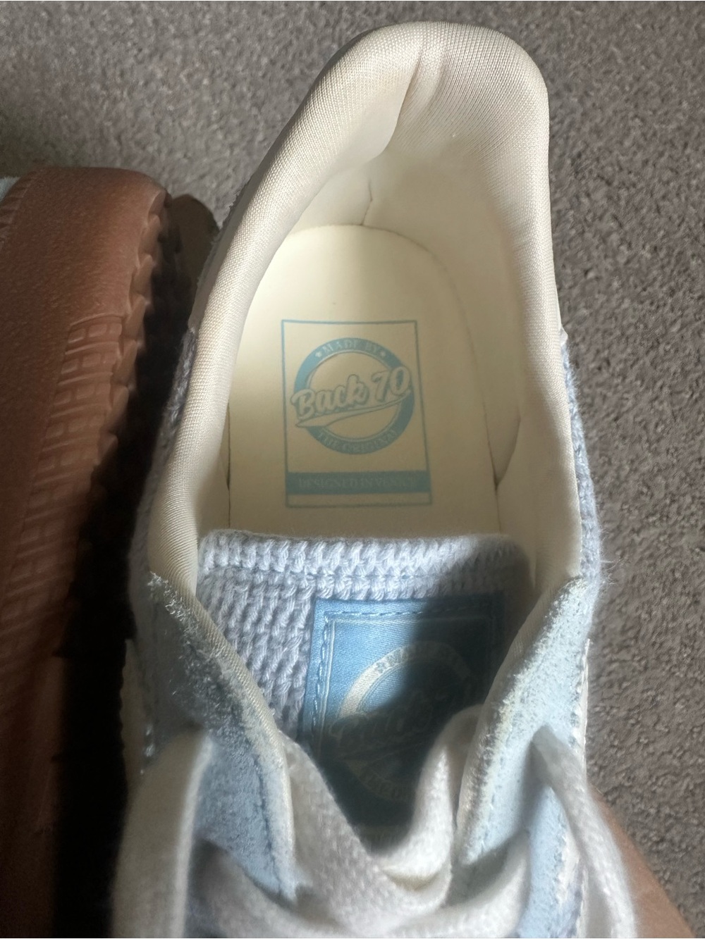 Back 70 Women’s Light Blue Mesh Sneakers with White Logo and Gum Sole NEW in box - Picture 3 of 6